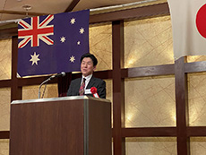 中村副会長による乾杯